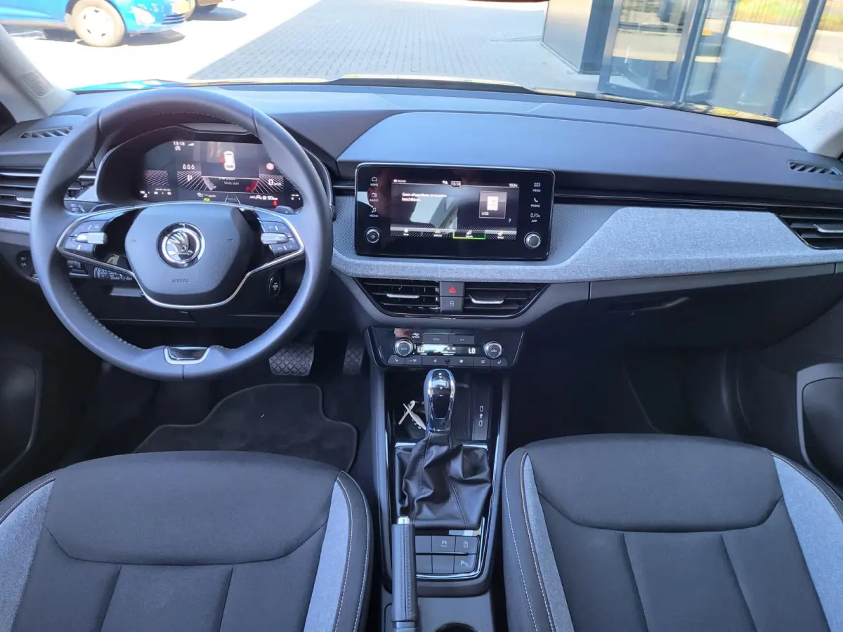 1.5 TSI ACT Business Edition | Camera | Navigatie | Keyless start | Stoelverwarming