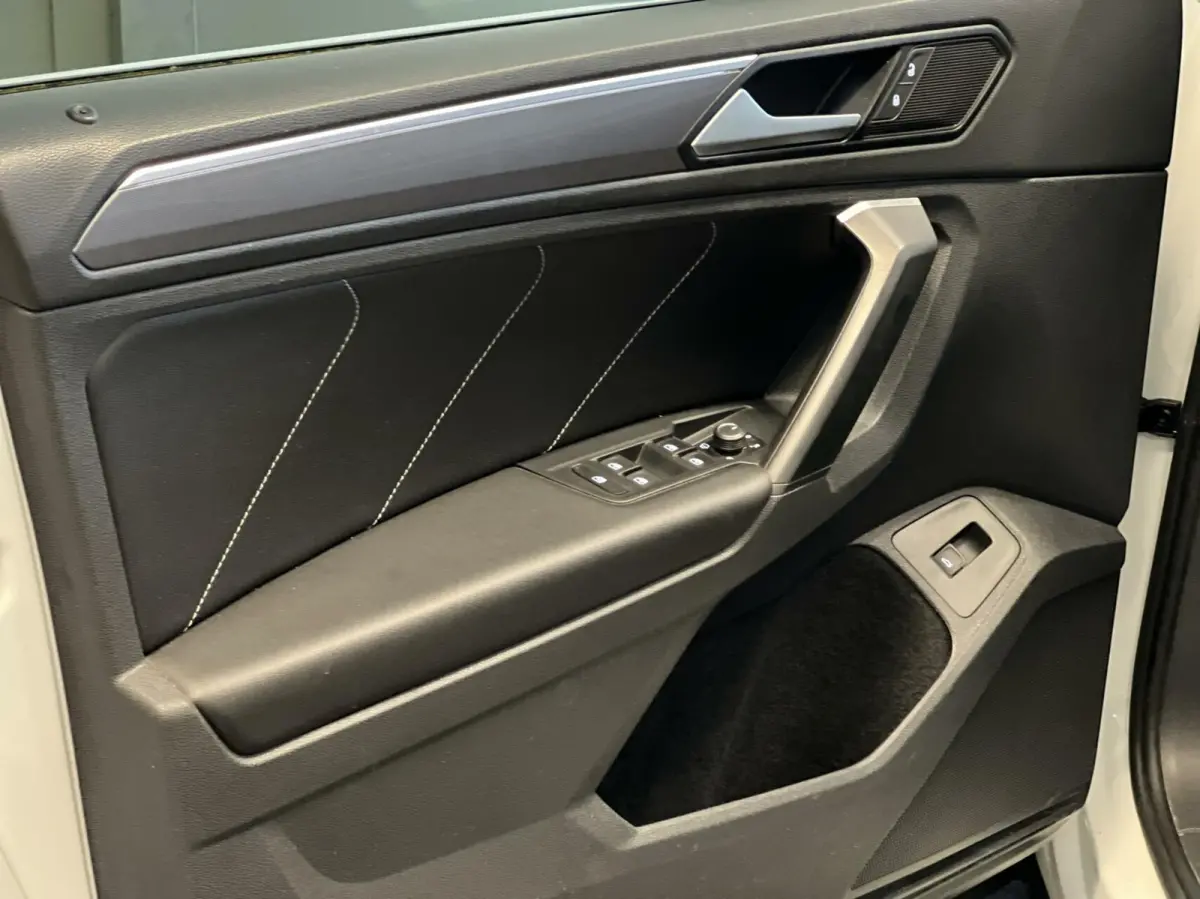 1.5 TSI ACT Highline Business 3 x R-Line | Pano | Virtual |