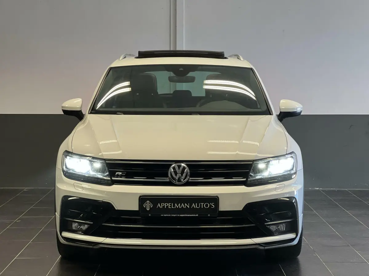 1.5 TSI ACT Highline Business 3 x R-Line | Pano | Virtual |