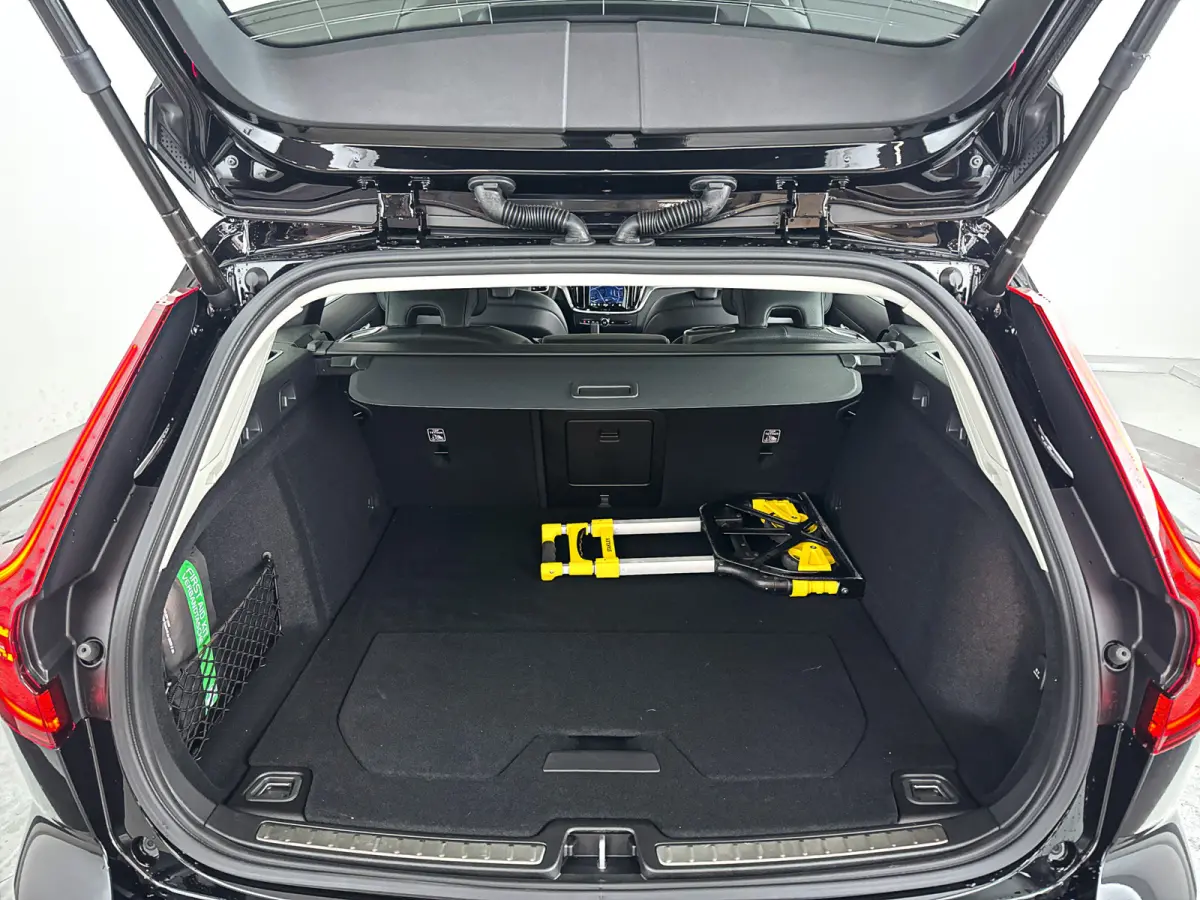 T6 Aut. Recharge AWD Plus Bright | Parkeercamera | Stoel- en Stuurverwarming