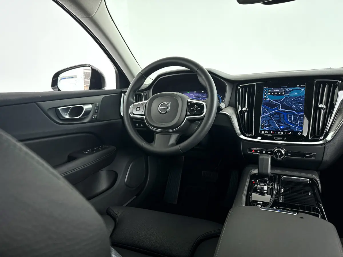 T6 Aut. Recharge AWD Plus Bright | Parkeercamera | Stoel- en Stuurverwarming