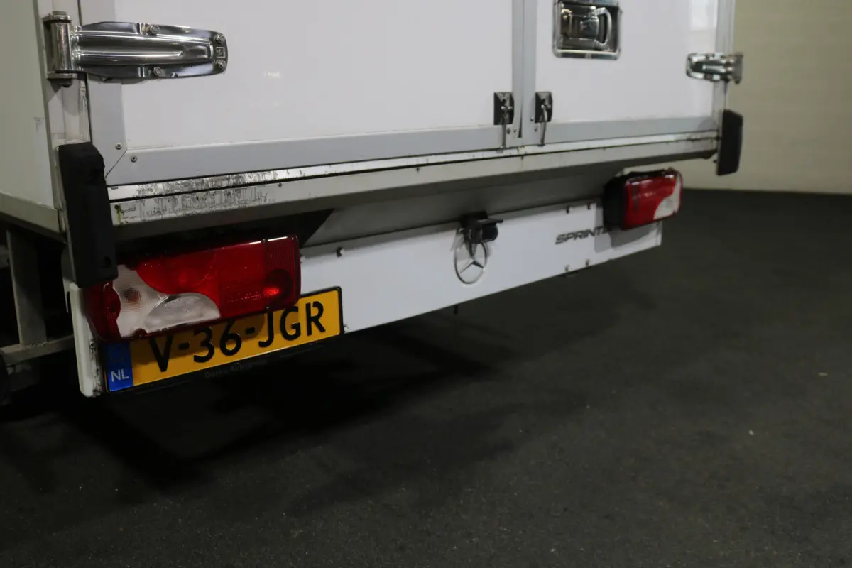 314 CDI Koel Bakwagen Dag en Nacht