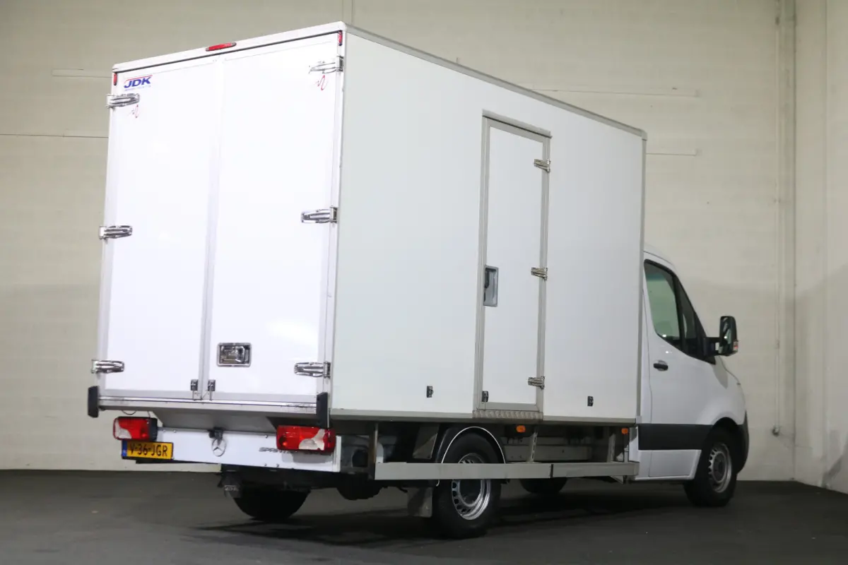 314 CDI Koel Bakwagen Dag en Nacht