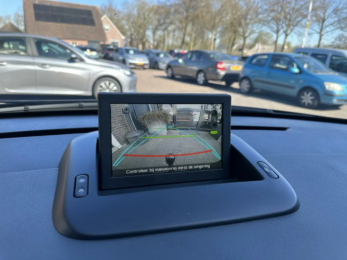 1.2 PureTech Style TH/NAVI *ALL-IN PRIJS*