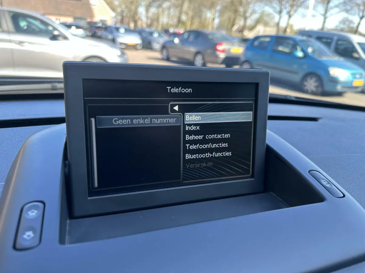 1.2 PureTech Style TH/NAVI *ALL-IN PRIJS*