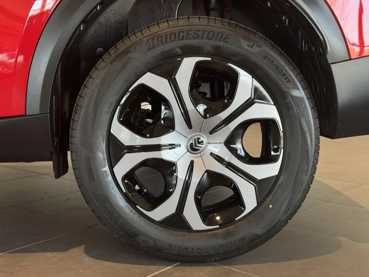 1.2 Turbo 100pk Plus - NU IN DE SHOWROOM HEEMSKERK! - NU PROEFRIJDEN!