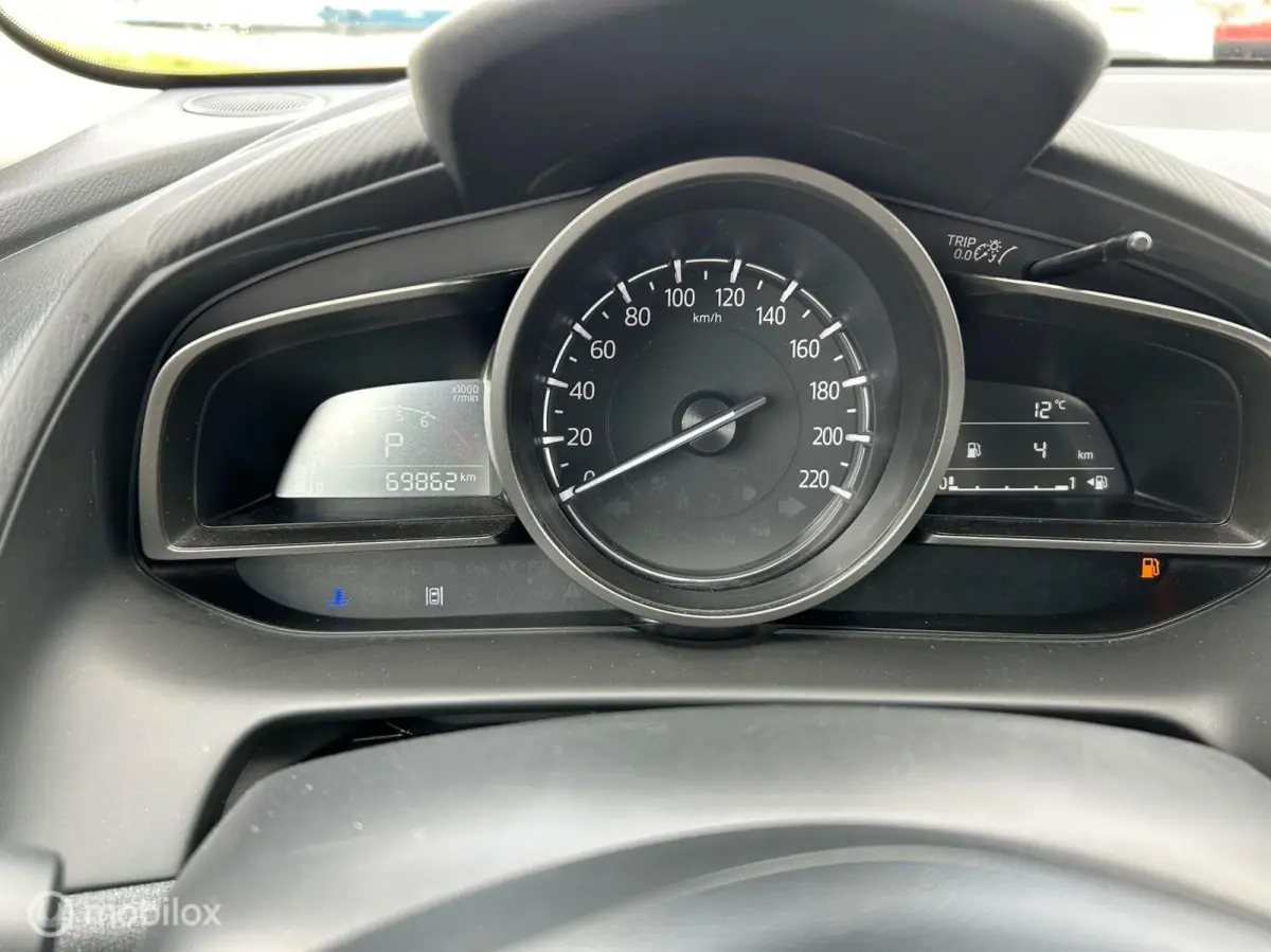 1.5 SkyActiv-G 90 Automaat