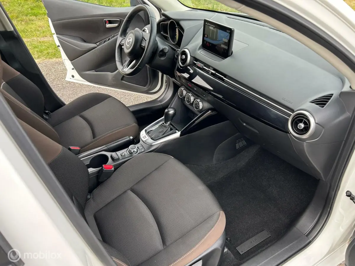 1.5 SkyActiv-G 90 Automaat
