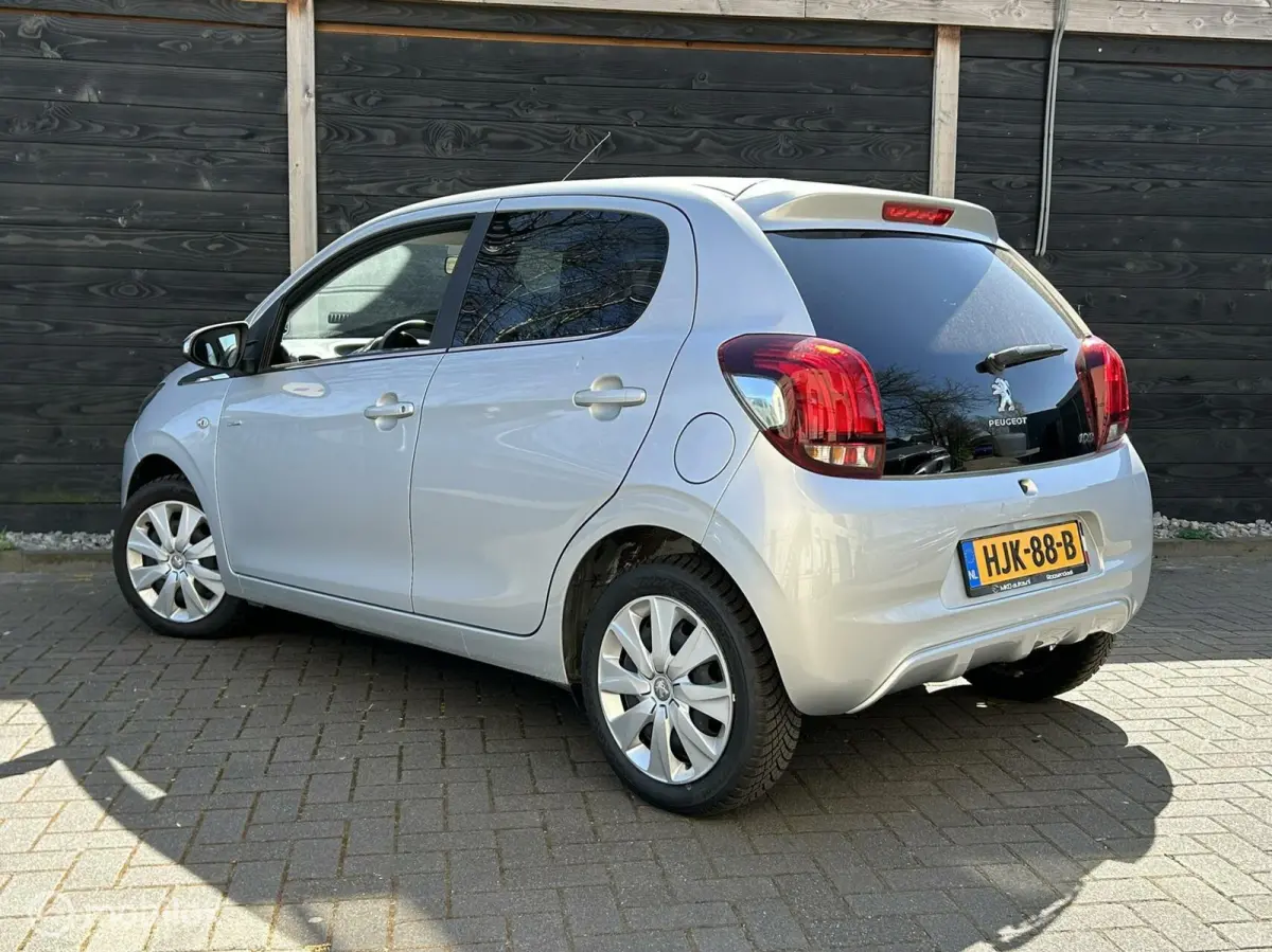1.0 e-VTi Style Airco / LED / Privacy glass / Carplay / 53.319 km!!