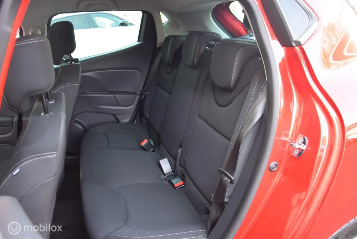 0.9 TCe Limited climate control PDC navi Apple Carplay