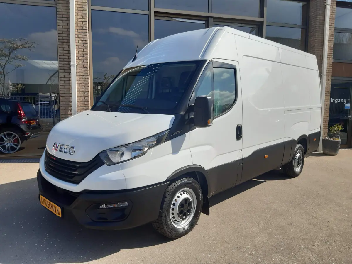 35S16V L2H2 156Pk Airco Cruise control 1420 Kg laadvermogen