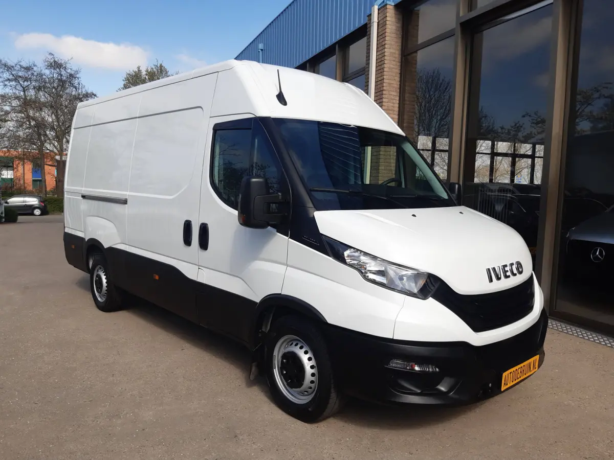 35S16V L2H2 156Pk Airco Cruise control 1420 Kg laadvermogen