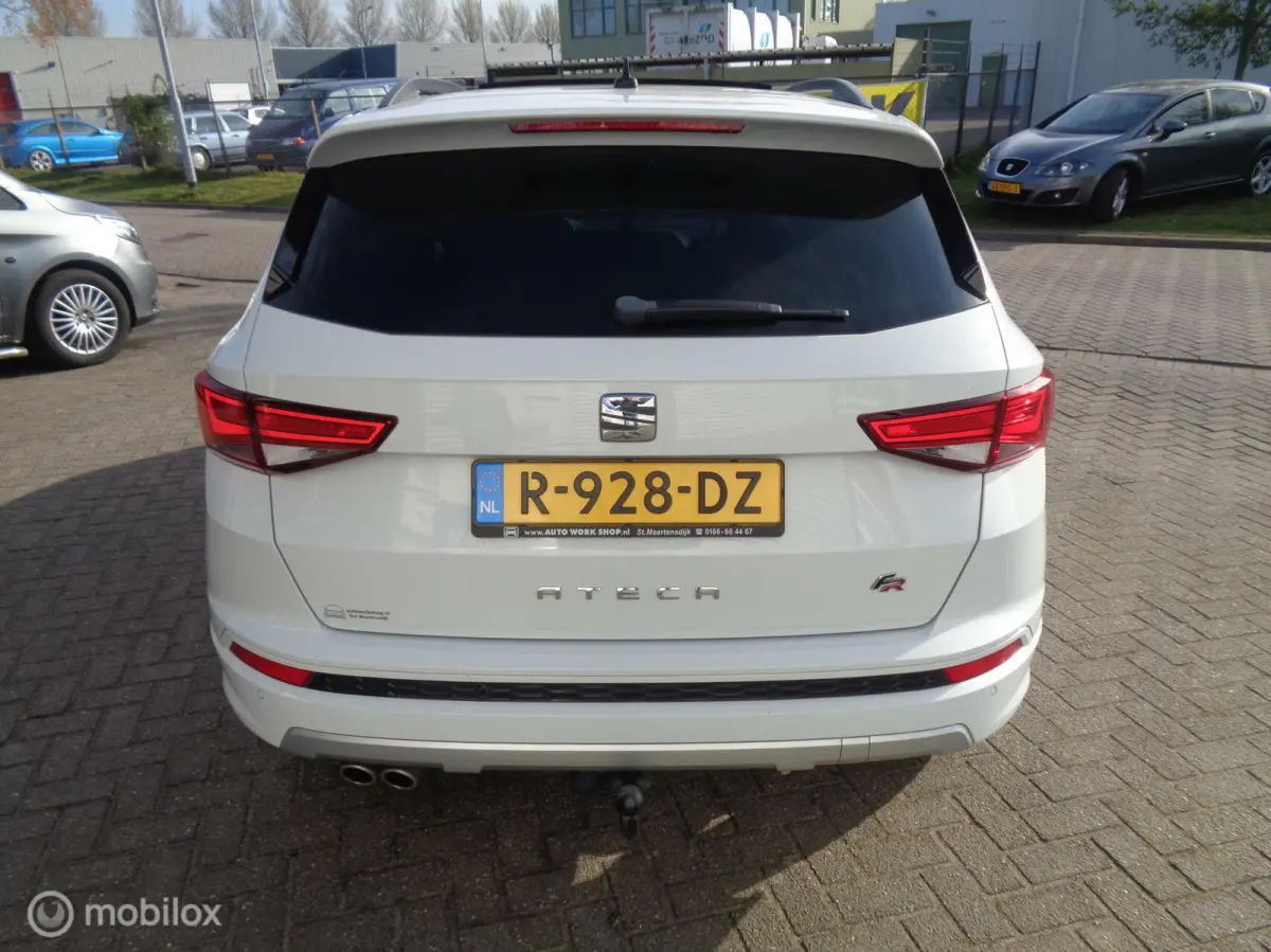 1.5 TSI FR/Panoramadak/Leer/Stoelverw/Carplay/18''/LED/Virtual/Trekhaak/Key Less