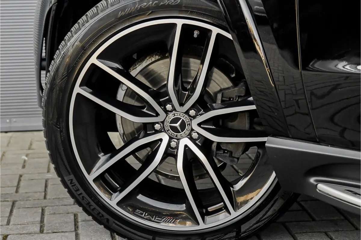 400d 4M AMG Burmester Airmatic Grijs Kenteken Distronic BTW