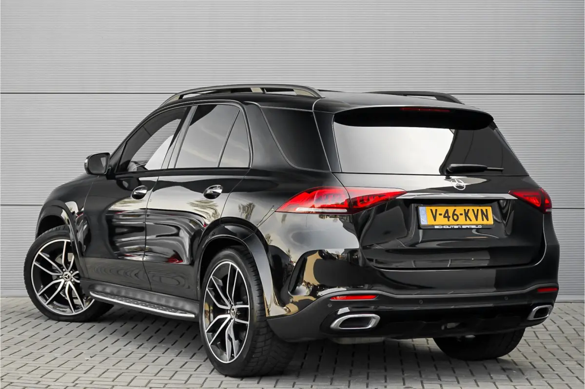 400d 4M AMG Burmester Airmatic Grijs Kenteken Distronic BTW