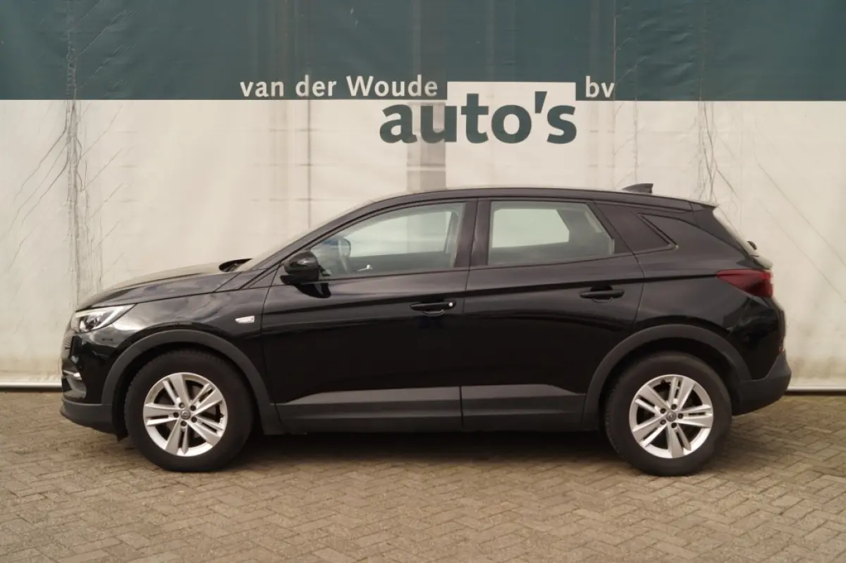 1.2 Turbo 130pk Automaat Online Edition -NAVI-PDC-