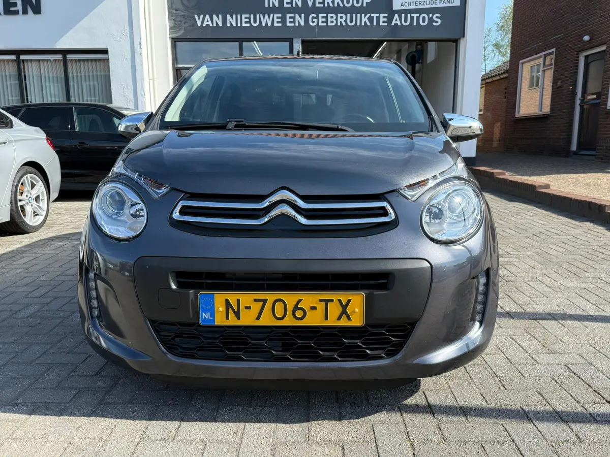 1.0 VTi Feel, Navigatie,Apple Carplay/Android,Airco,Achteruitrij camera