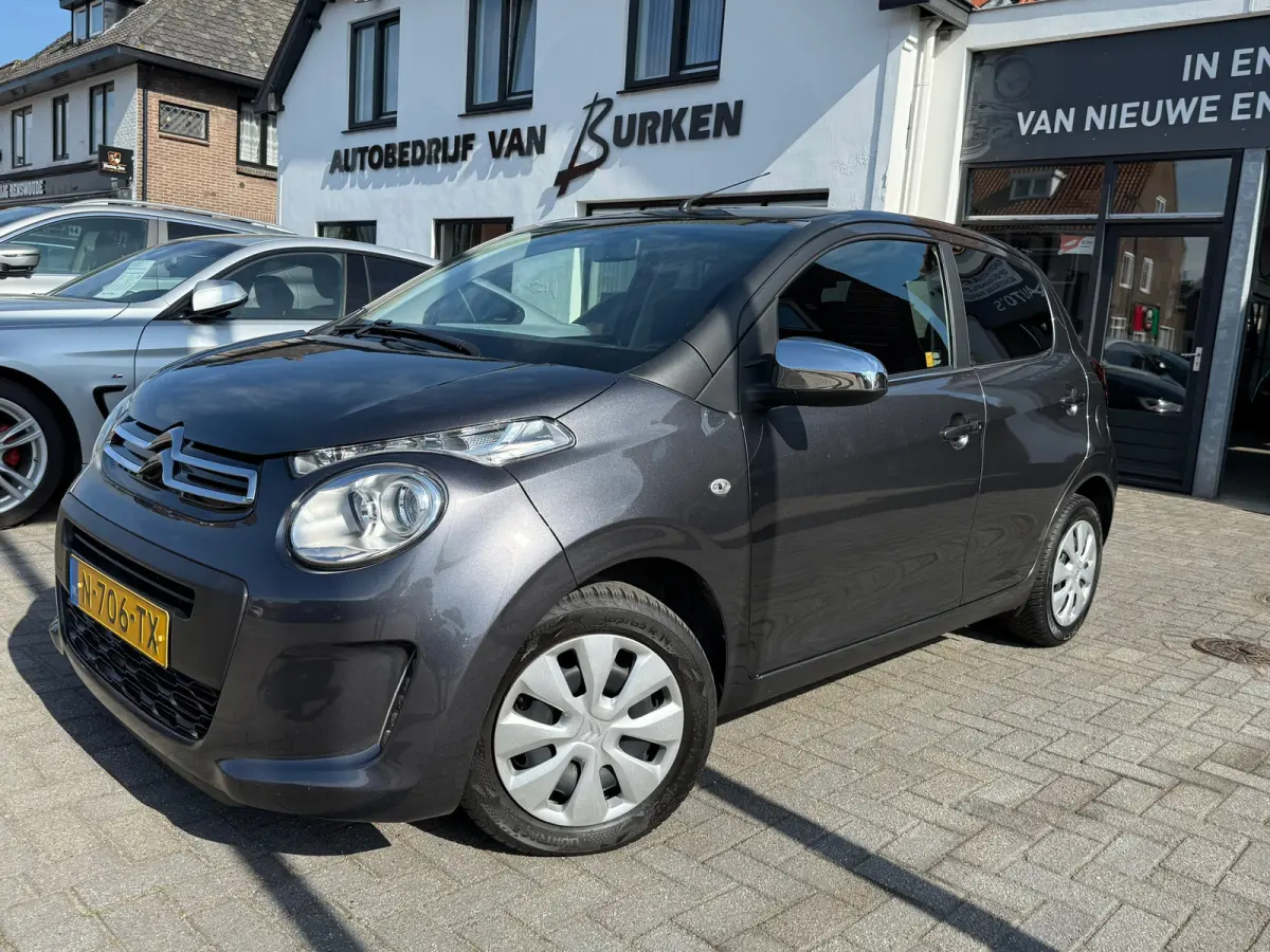 1.0 VTi Feel, Navigatie,Apple Carplay/Android,Airco,Achteruitrij camera
