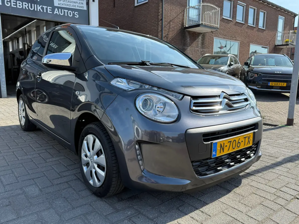 1.0 VTi Feel, Navigatie,Apple Carplay/Android,Airco,Achteruitrij camera