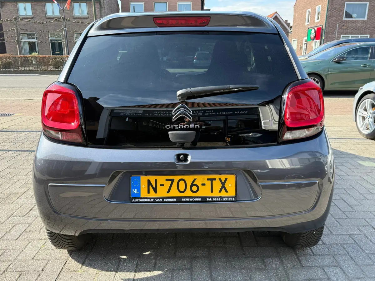 1.0 VTi Feel, Navigatie,Apple Carplay/Android,Airco,Achteruitrij camera