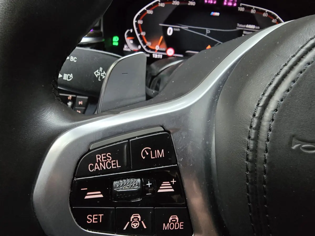 530d Business Edition Plus M-Sport Laser Led Pano Leder HUD Clima Cruise 18"LM
