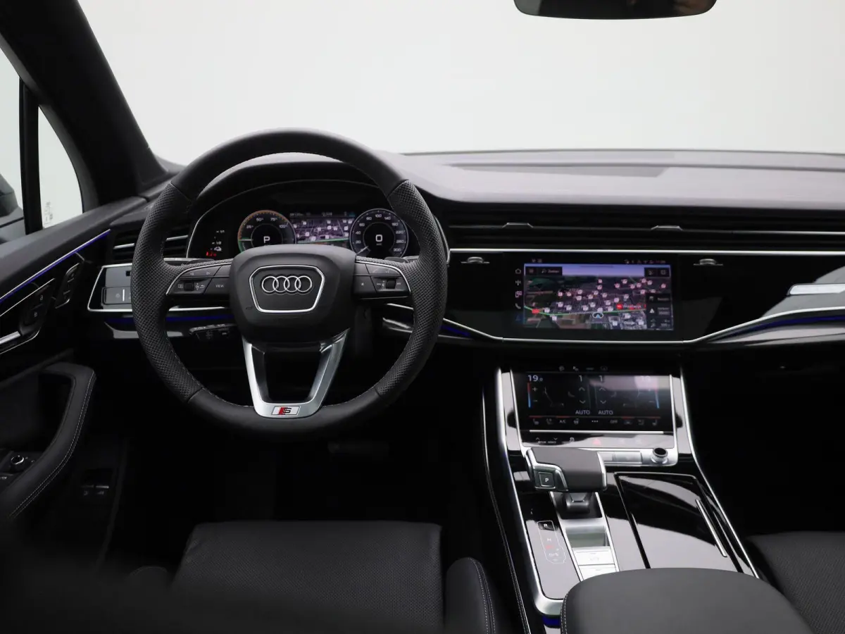 55 TFSI e quattro Pro Line S | Demo | S-line | Automaat | Navigatie | Camera | Adaptive Cruise Control | Climate Control | Stoelverwarming | Virtual Cockpit | LED Matrix | Lichtmetalen velge