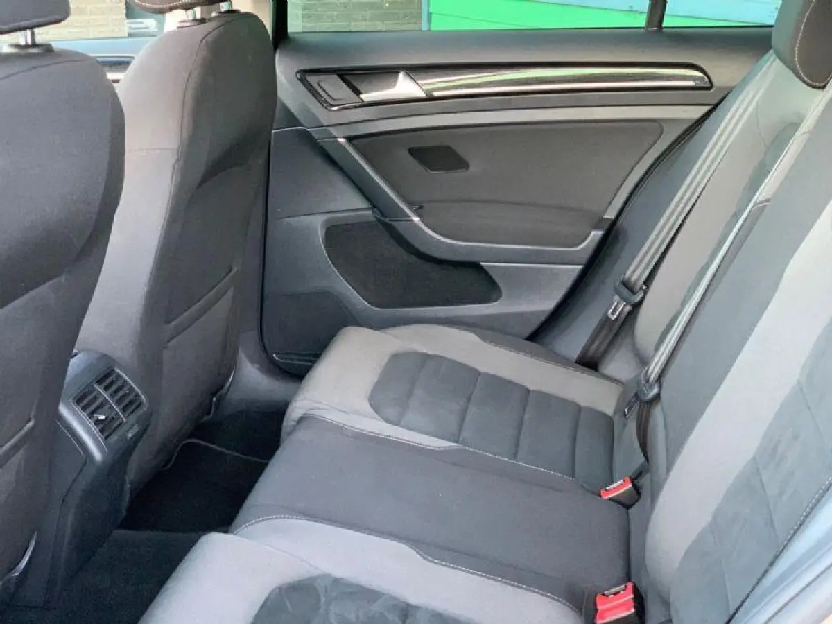 1.5 TSI Highline / R-Line / PanoDak / Virtual /