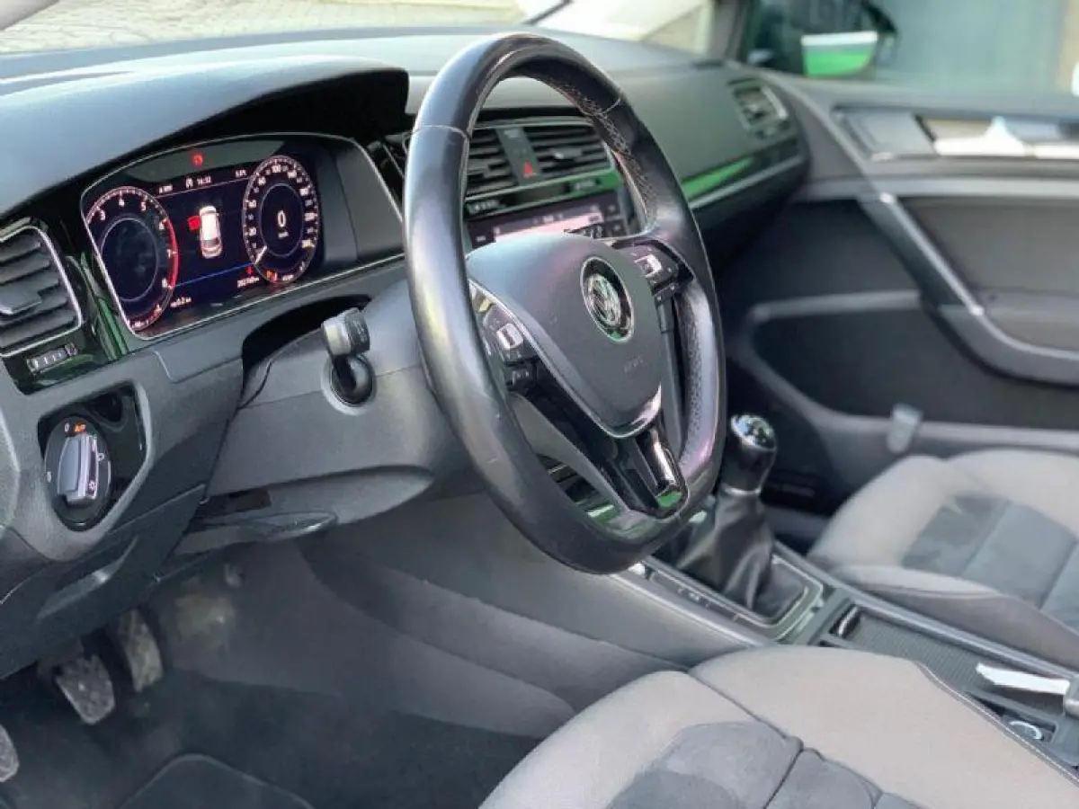 1.5 TSI Highline / R-Line / PanoDak / Virtual /
