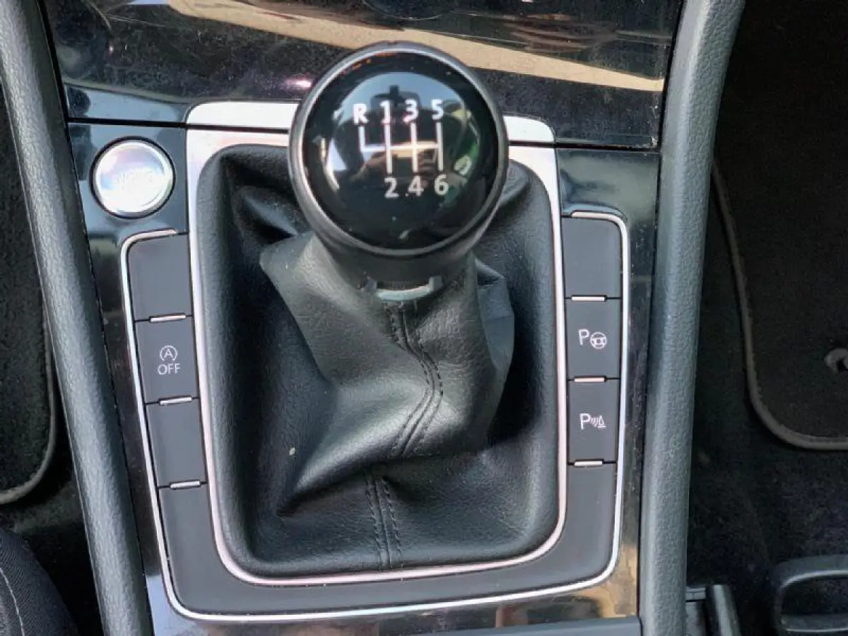 1.5 TSI Highline / R-Line / PanoDak / Virtual /