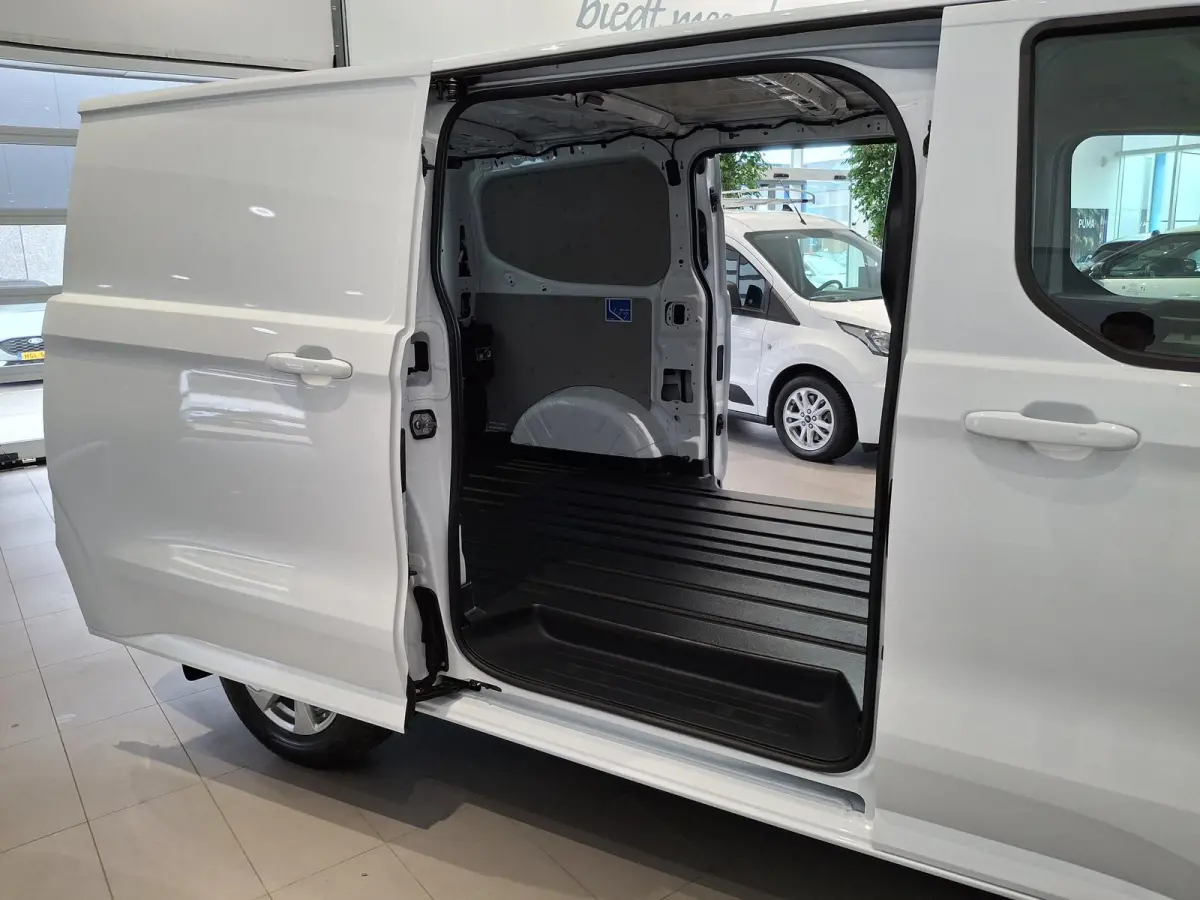 Limited | NIEUW TE BESTELLEN | H1 340 L2 | ACHTERUITRIJCAMERA | ACHTERKLEP | WLTP 380KM |