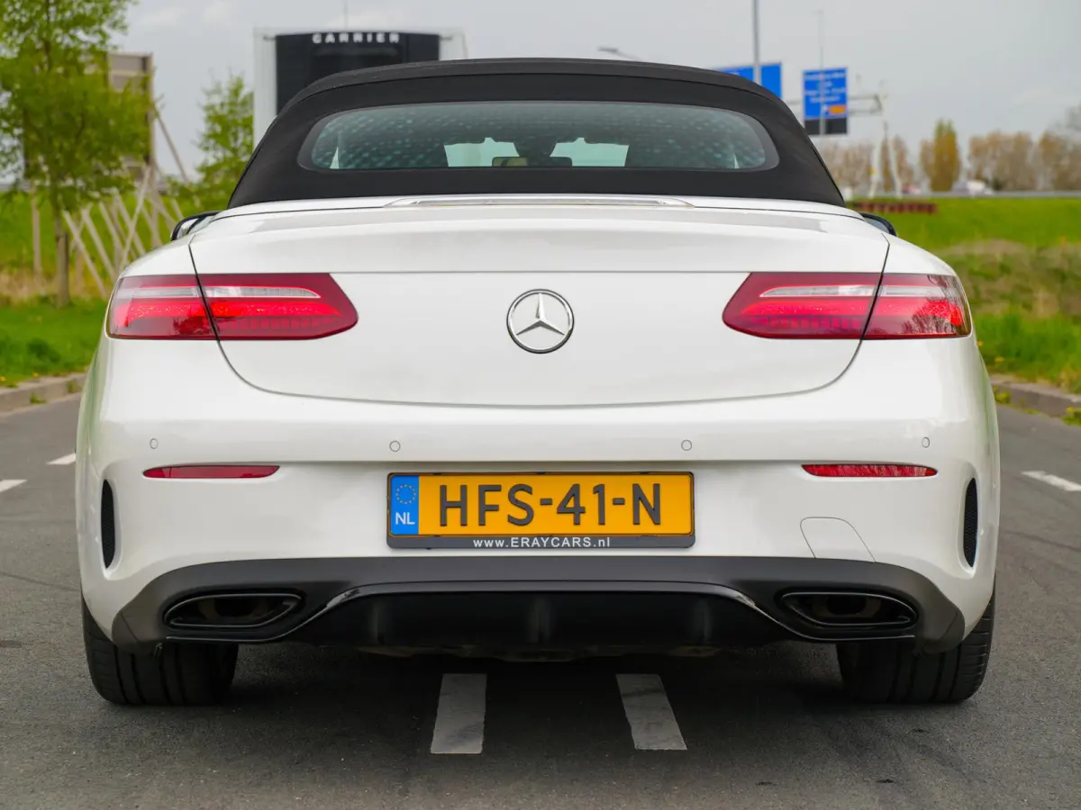 200 Premium Plus / Cabrio / Leder / Achteruitrijcamera / 20inch.LMV