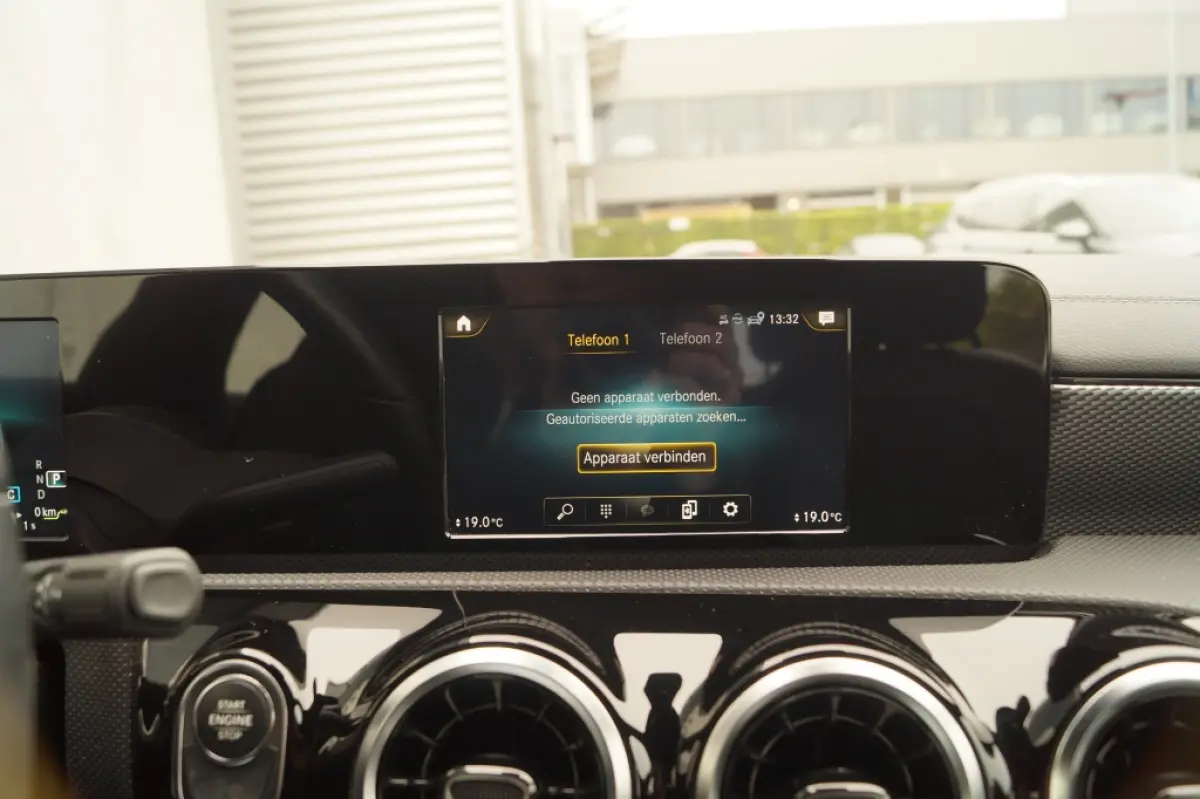 250e Business Edition -NAVI-ECC-PDC-