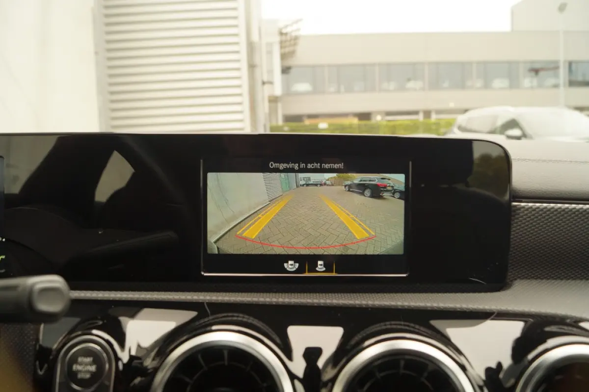 250e Business Edition -NAVI-ECC-PDC-