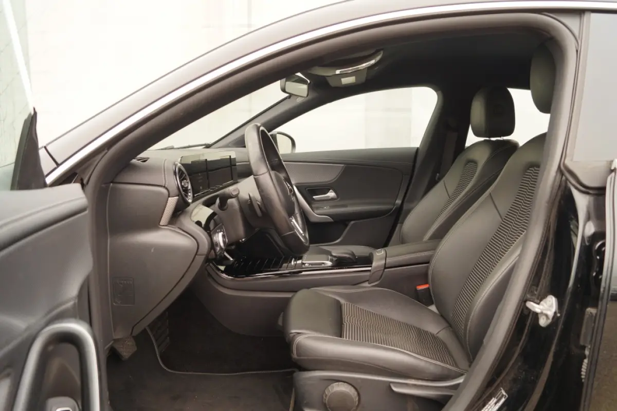 250e Business Edition -NAVI-ECC-PDC-