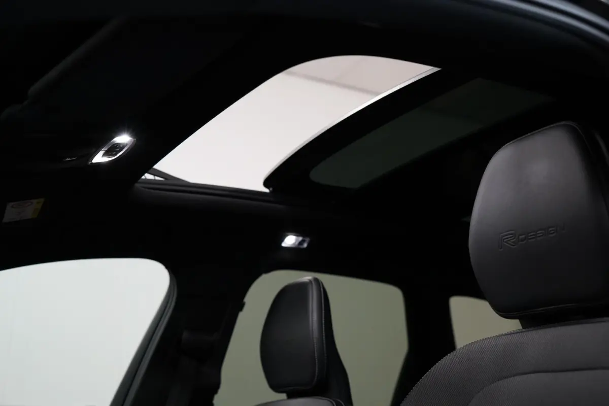 2.0 T8 AWD R-Design Lucht|Pano|Memory|Leder|Dodehoeksdetectie|Camera