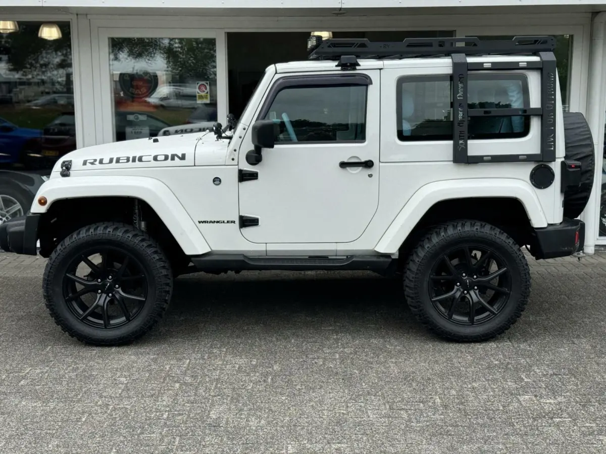3.8 V6 4x4 automaat,airco,fox Suspension,magnaflow,20inch