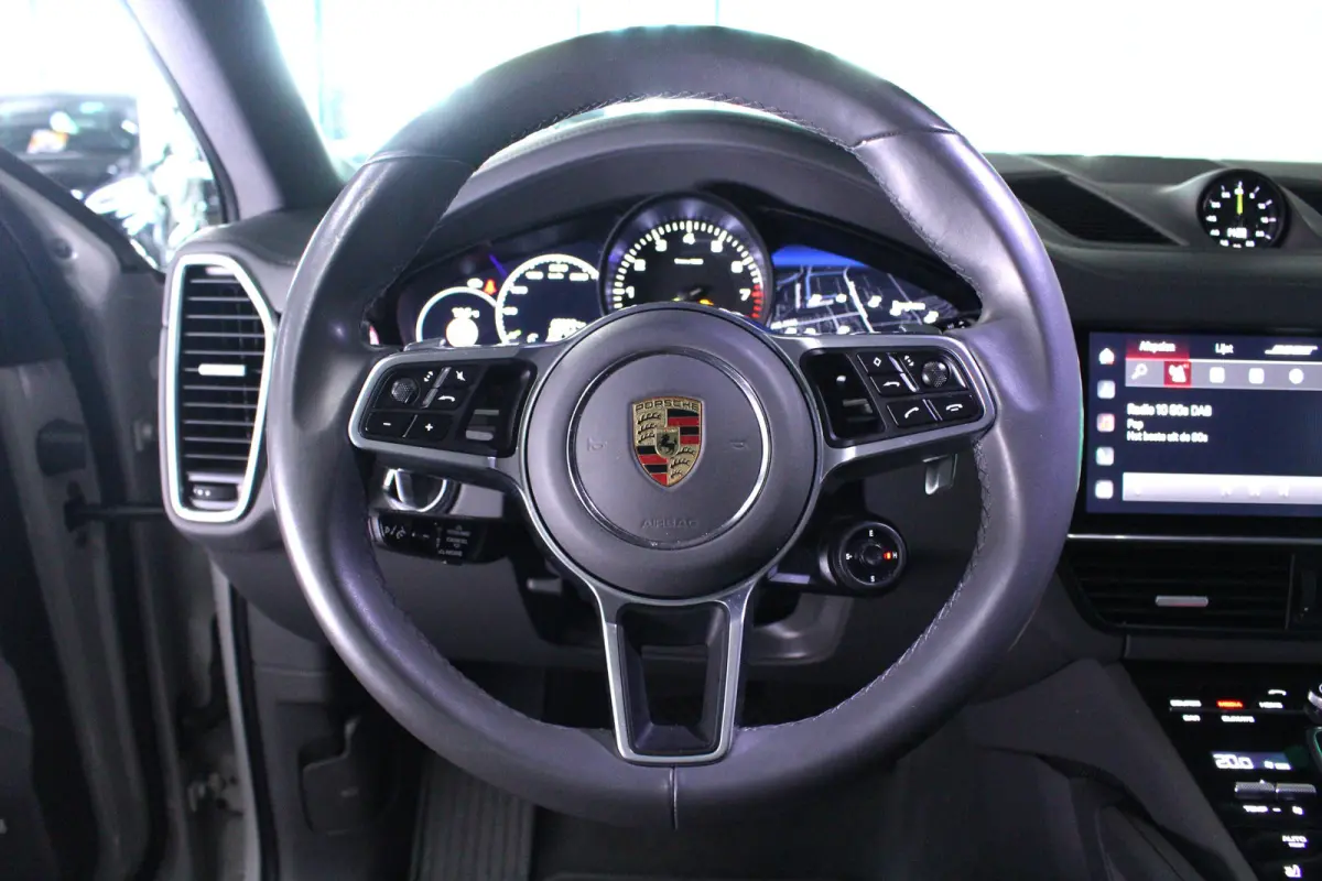 3.0 E-Hybrid KRIJT SPORTDESIGN PANO * NL *AUTO TRH 360 CAM ACC M 22