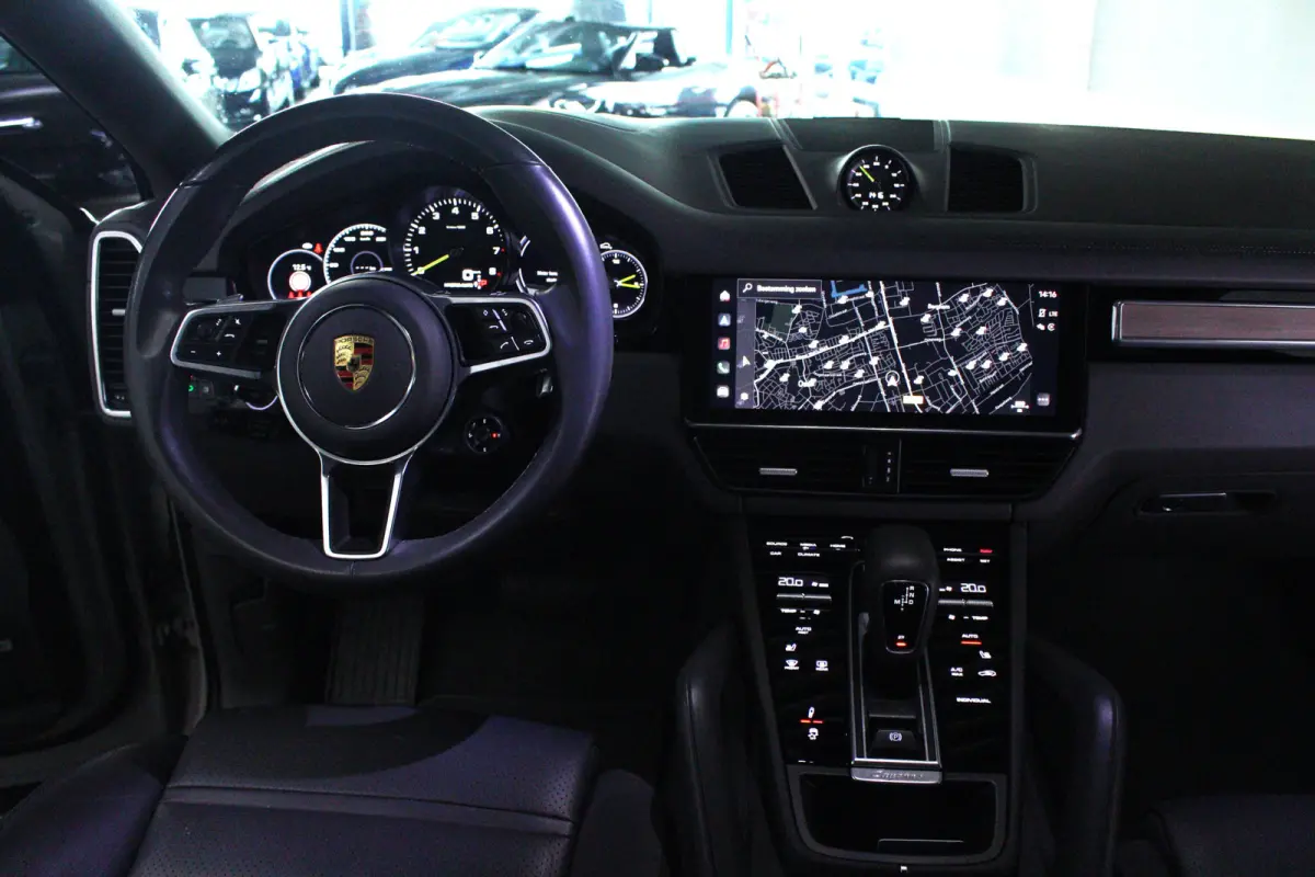 3.0 E-Hybrid KRIJT SPORT DESIGN NL AUTO 360 CAM ACC Carplay Trekh. 12-2021