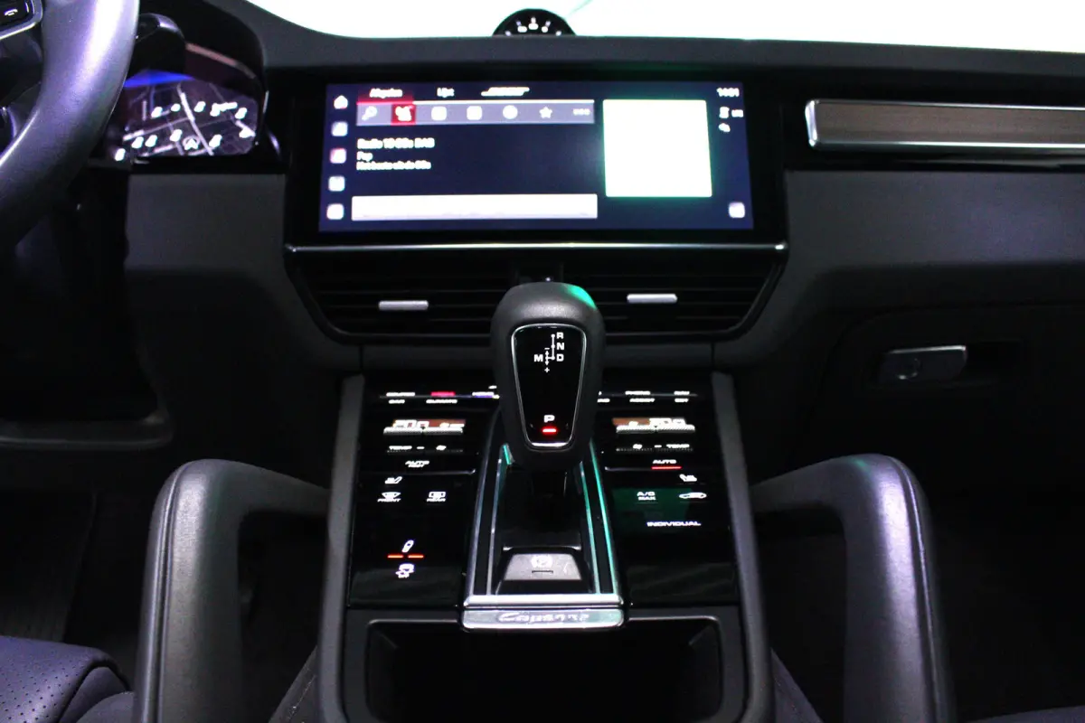 3.0 E-Hybrid KRIJT SPORTDESIGN PANO * NL *AUTO TRH 360 CAM ACC M 22