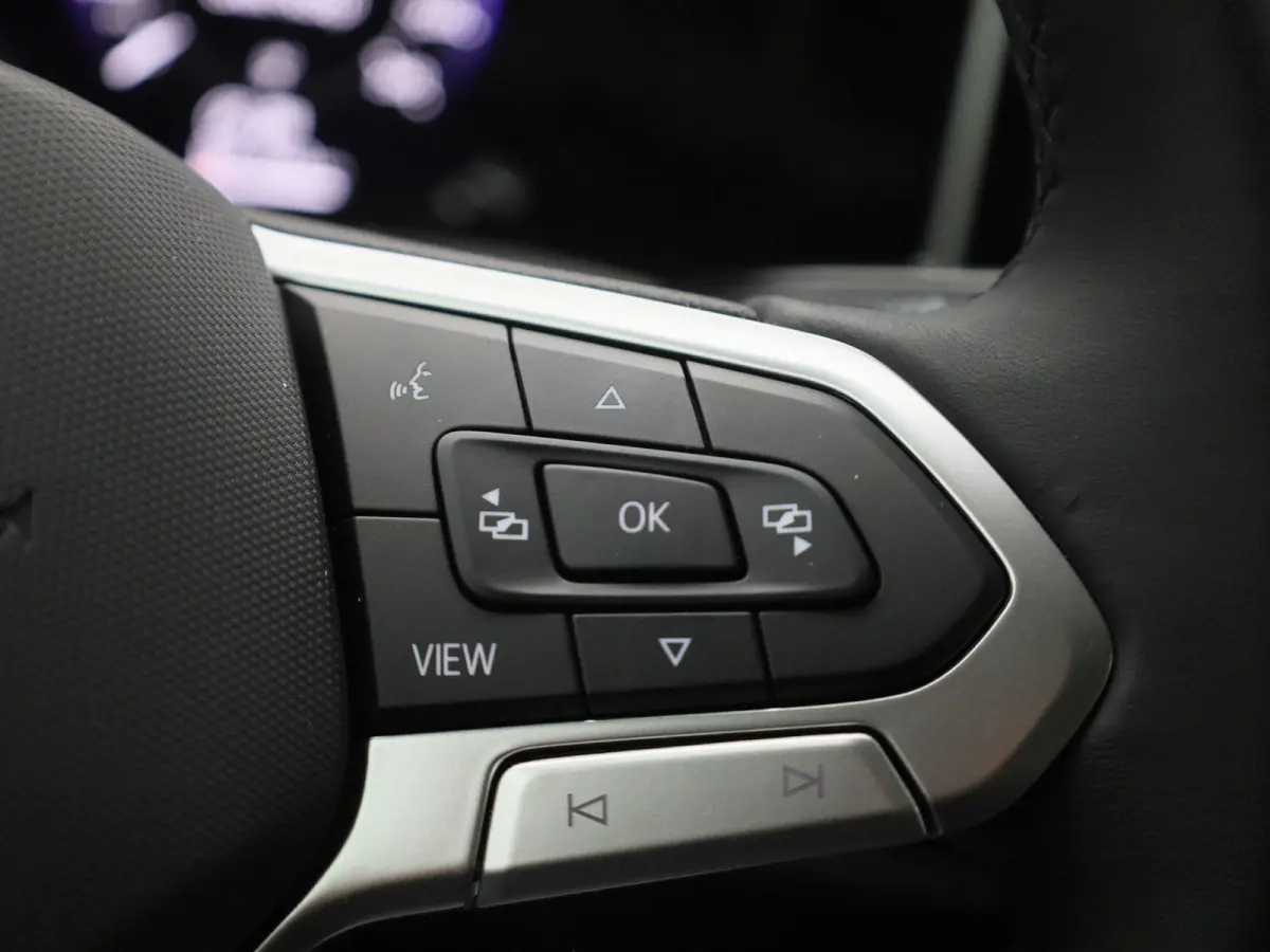 1.5 TSI Life Edition | Draadloze Apple Carplay | Adaptieve cruise control | Lane Assist | Climate control | Achteruitrij camera | Parkeersensoren | Elektrische achterklep |
