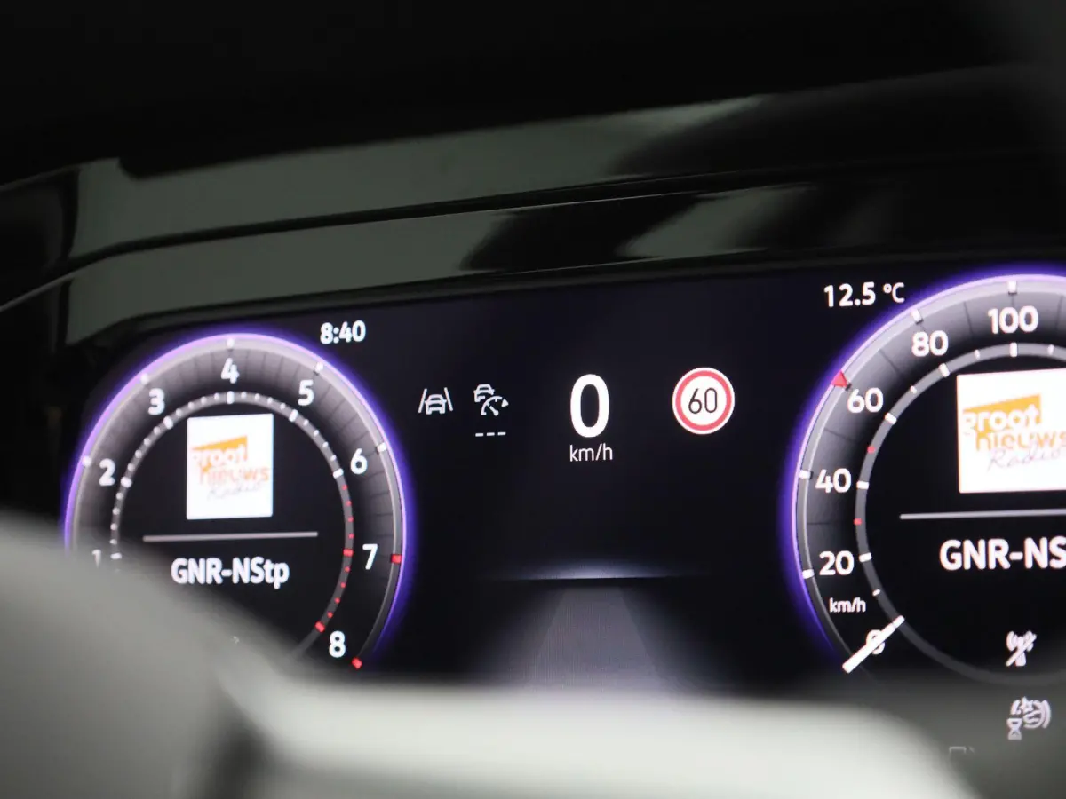 1.5 TSI Life Edition | Draadloze Apple Carplay | Adaptieve cruise control | Lane Assist | Climate control | Achteruitrij camera | Parkeersensoren | Elektrische achterklep |