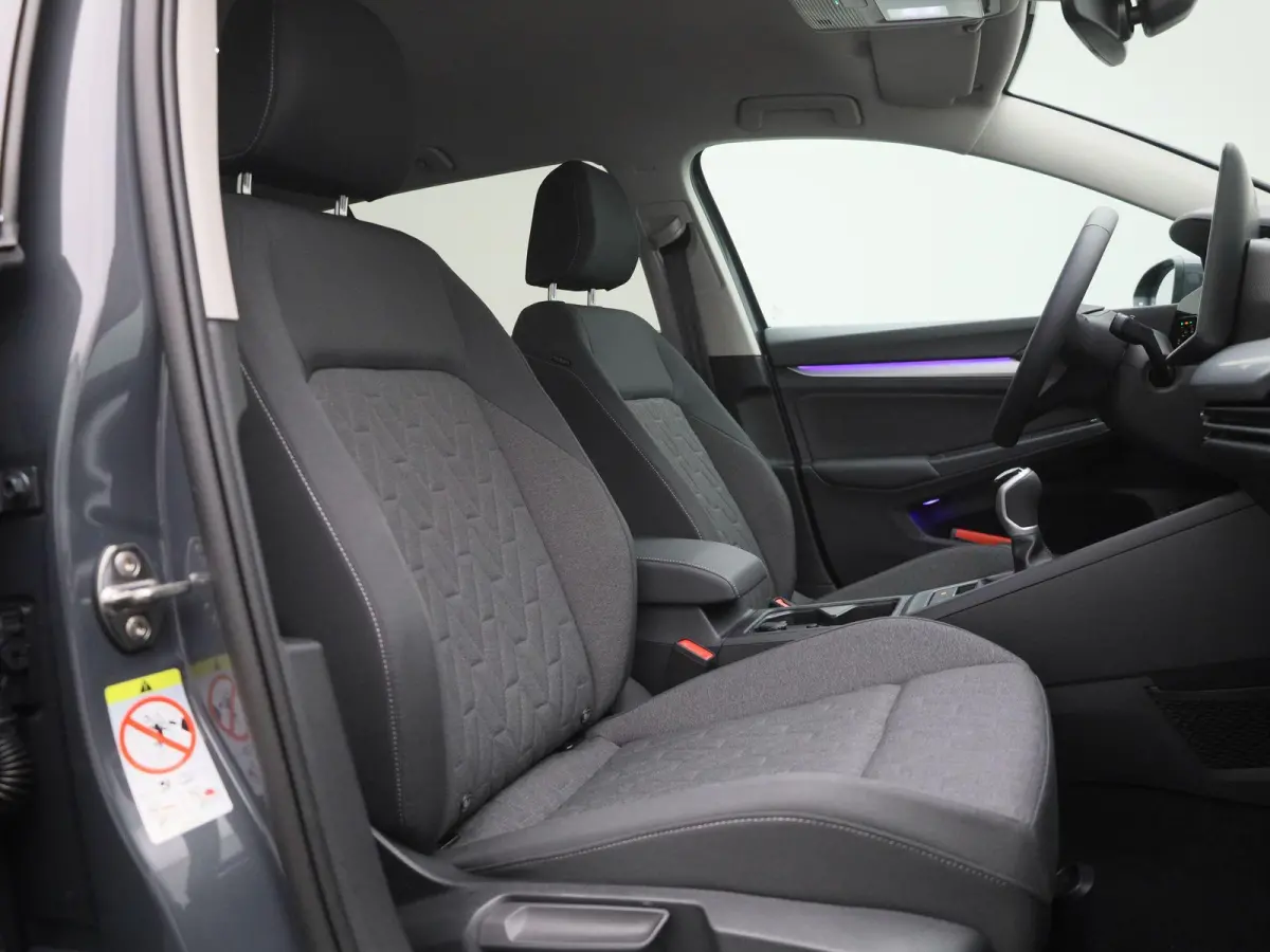 1.5 TSI Life Edition | Draadloze Apple Carplay | Adaptieve cruise control | Lane Assist | Climate control | Achteruitrij camera | Parkeersensoren | Elektrische achterklep |