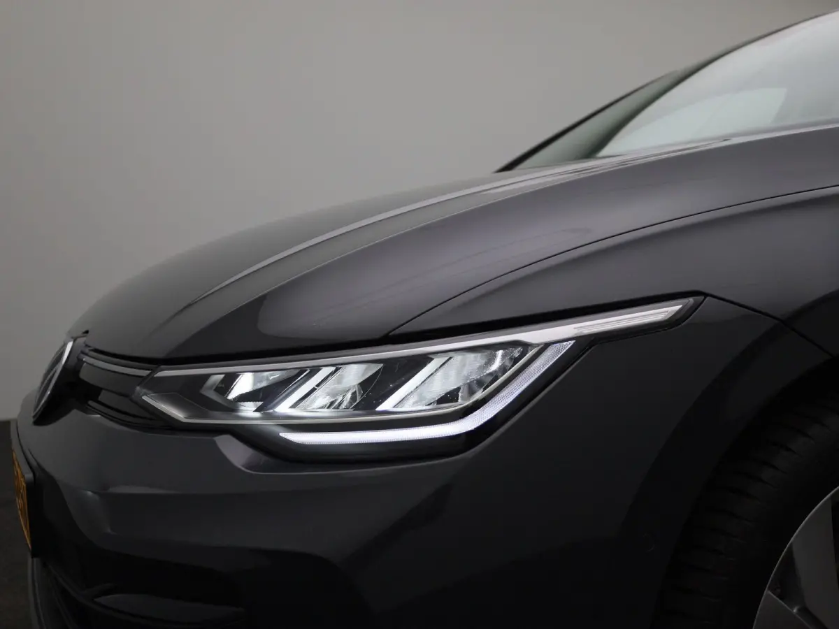 1.5 TSI Life Edition | Draadloze Apple Carplay | Adaptieve cruise control | Lane Assist | Climate control | Achteruitrij camera | Parkeersensoren | Elektrische achterklep |