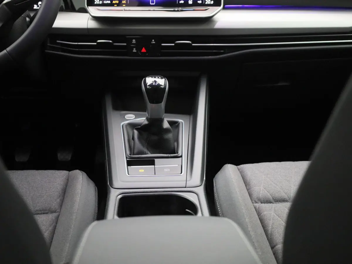 1.5 TSI Life Edition | Draadloze Apple Carplay | Adaptieve cruise control | Lane Assist | Climate control | Achteruitrij camera | Parkeersensoren | Elektrische achterklep |