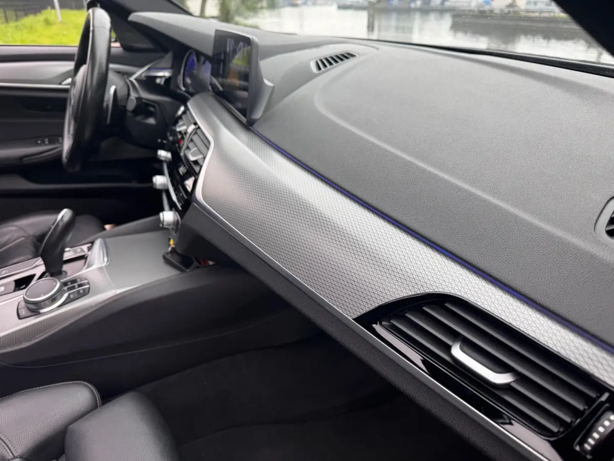 540i xDrive High Exe M-Sport Panodak Trekhaak Dealeronderh