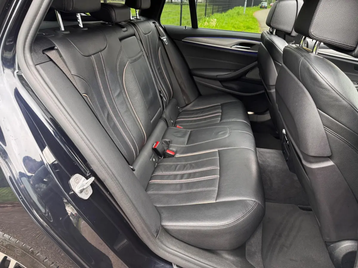 540i xDrive High Exe M-Sport Panodak Trekhaak Dealeronderh