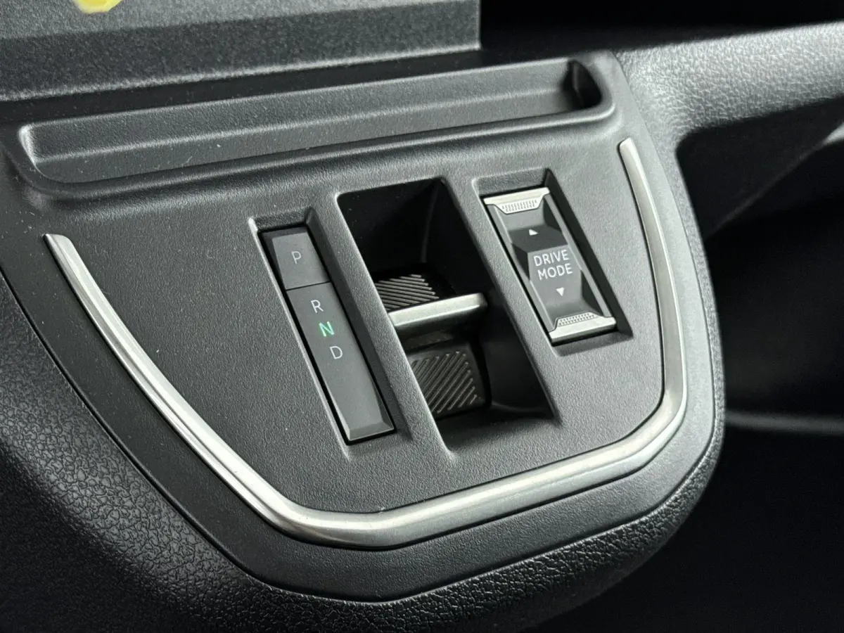 EV 75 KWh 136pk L2 | 0% Rente | 3-Persoons  | Parkeersensoren | Bluetooth