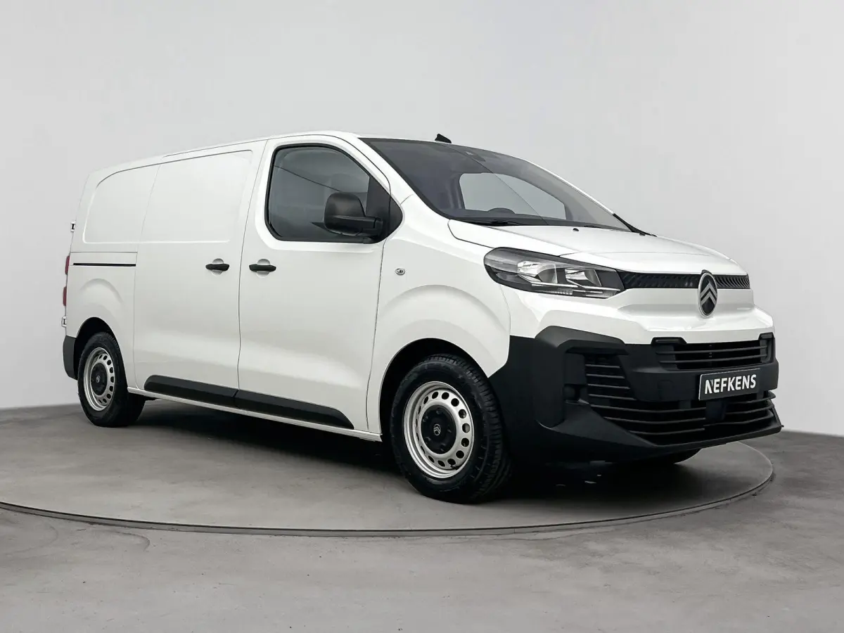 EV 75 KWh 136pk L2 | 0% Rente | 3-Persoons  | Parkeersensoren | Bluetooth