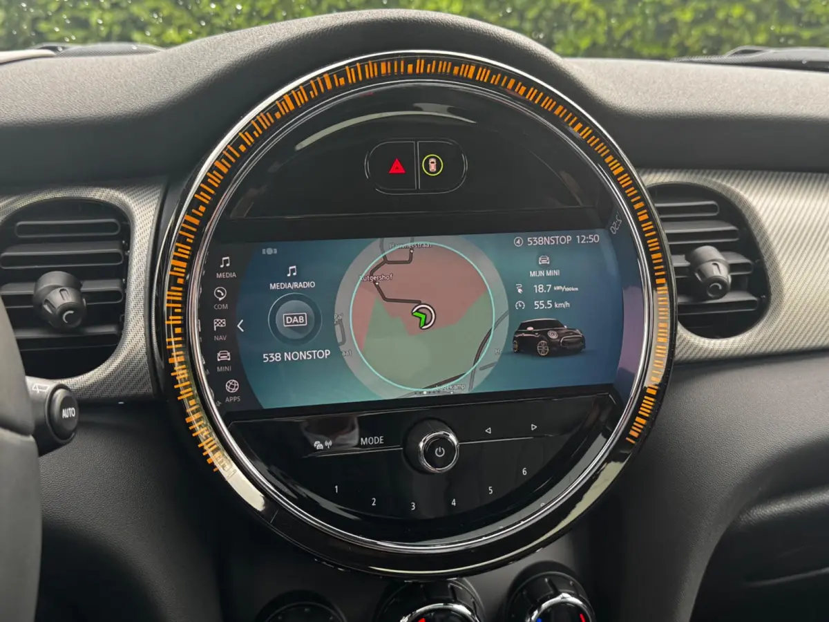 Mini YOURS SE ELEKTRIC LEDER PANORAMADAK STOELVERWARMING ADAPTICE CRUISE