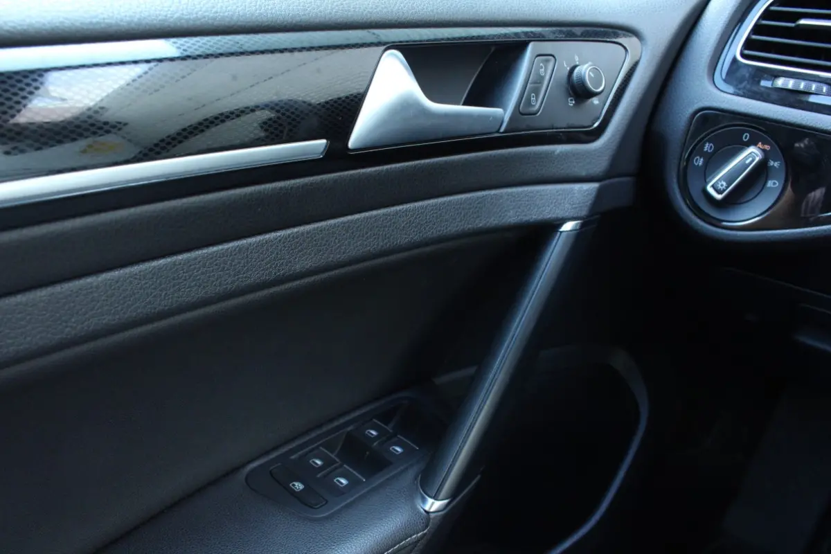 1.4 TSI DSG Highline CARPLAY MASSAGE XENON LEER STUURVW NAV '16